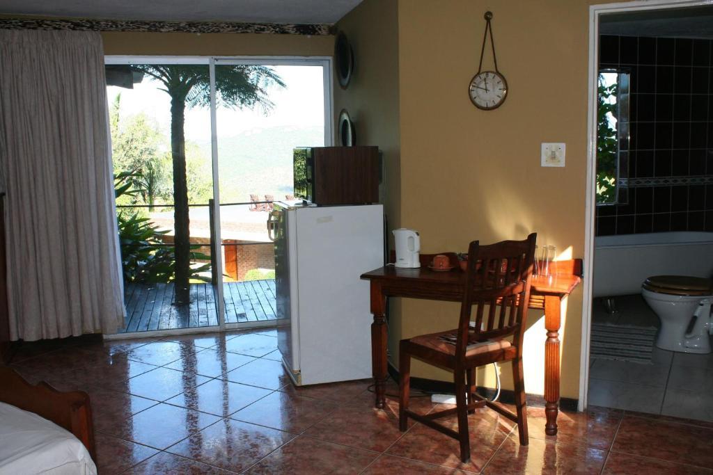 Columbus Guest House Mbombela Екстериор снимка